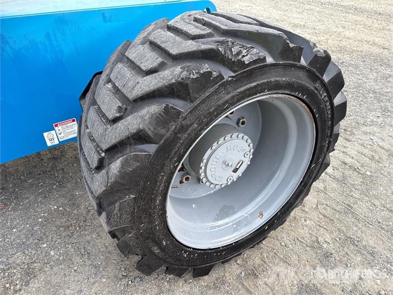 Genie Z-80/60 4WD Diesel Articulating Boom Lift Karos emelők
