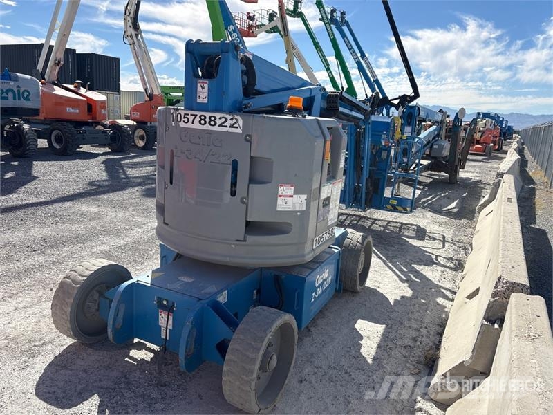 Genie Z34/22N 2WD Electric Articulating Boom Lift Zglobne dvižne ploščadi