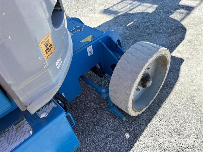 Genie Z34/22N 2WD Electric Articulating Boom Lift Bomliftar