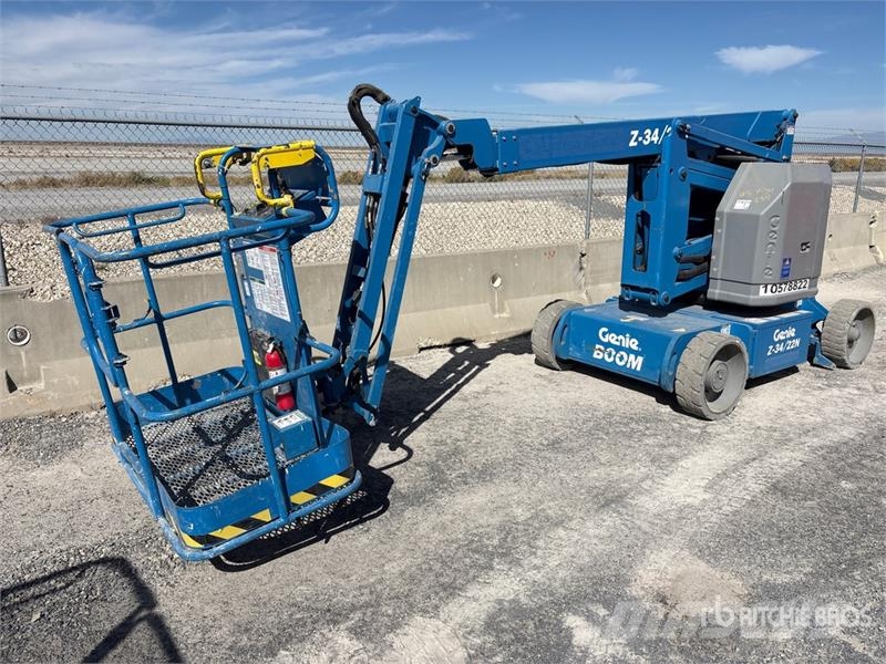 Genie Z34/22N 2WD Electric Articulating Boom Lift Zglobne dvižne ploščadi