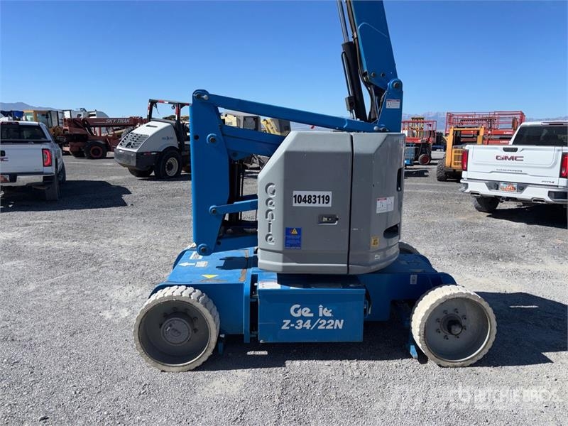 Genie Z34/22N 2WD Electric Articulating Boom Lift Bomliftar