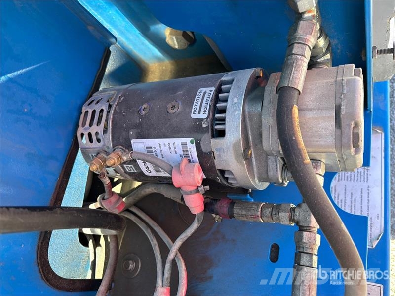 Genie Z34/22N 2WD Electric Articulating Boom Lift Bomliftar
