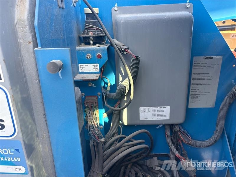 Genie Z34/22N 2WD Electric Articulating Boom Lift Elevadores braços articulados