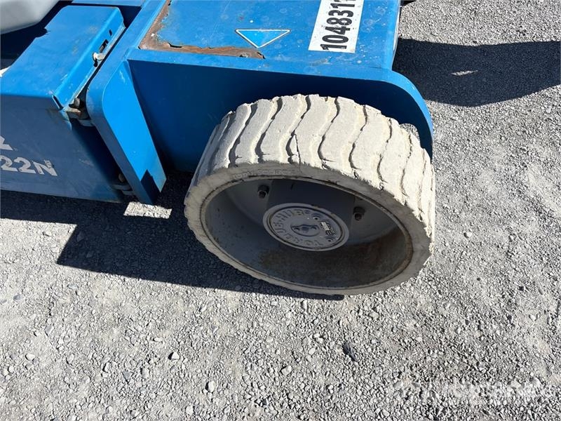 Genie Z34/22N 2WD Electric Articulating Boom Lift Bomliftar