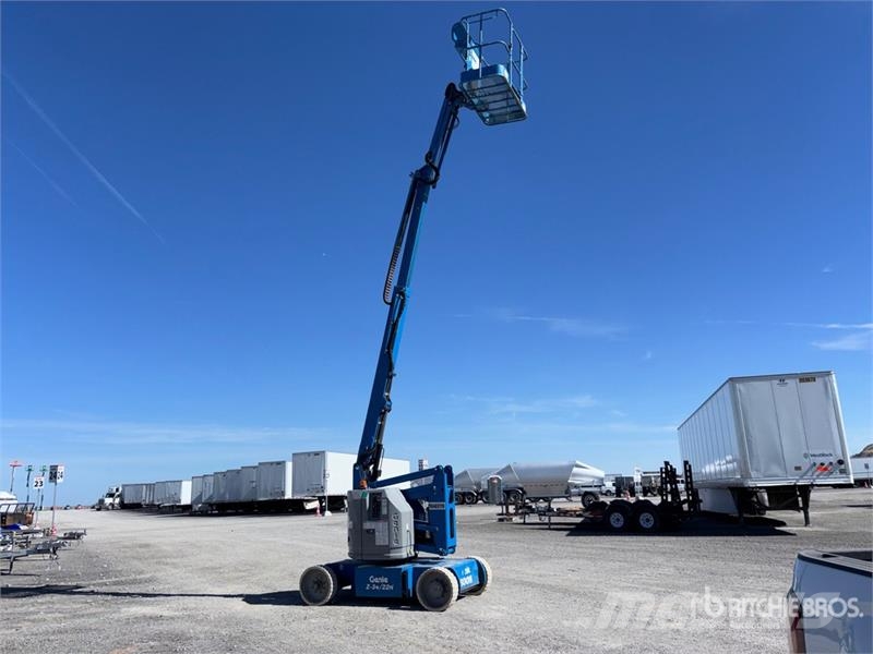 Genie Z34/22N 2WD Electric Articulating Boom Lift Bomliftar