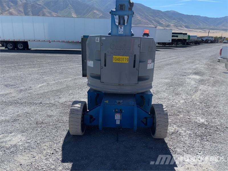 Genie Z34/22N 2WD Electric Articulating Boom Lift Bomliftar