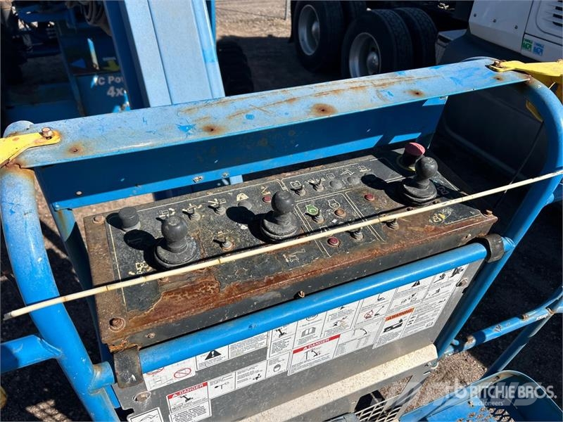 Genie Z45/25JRT 4WD Diesel Articulating Boom Lift رافعات سلة مفصلية