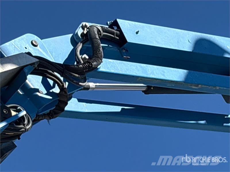 Genie Z45/25JRT 4WD Diesel Articulating Boom Lift رافعات سلة مفصلية