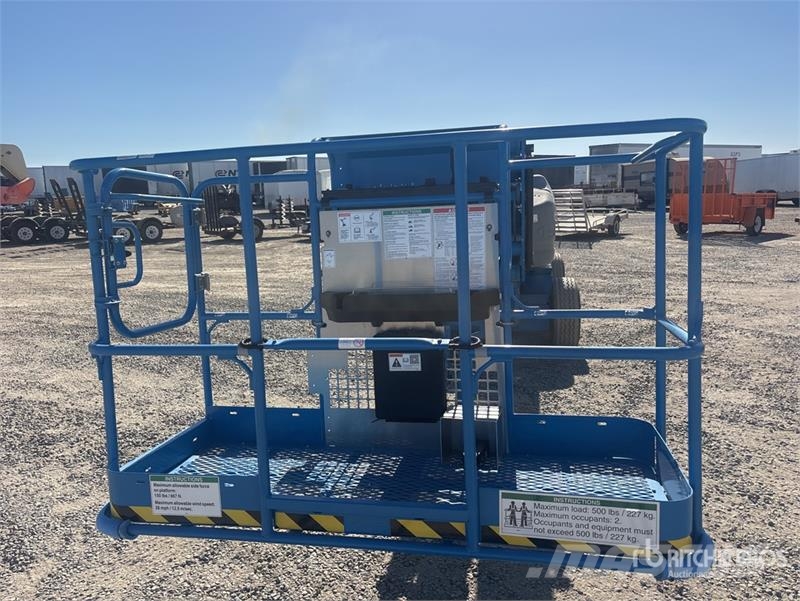 Genie Z4525J 2WD Electric Articulating Boom Lift Articulated boom lifts