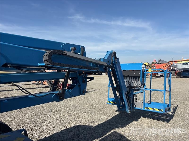 Genie Z4525J 4WD Diesel Articulating Boom Lift رافعات سلة مفصلية