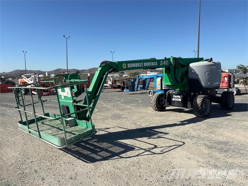 Genie Z62-40 4WD Gasoline Articulating Boom Lift 관절형 전동이동 리프트
