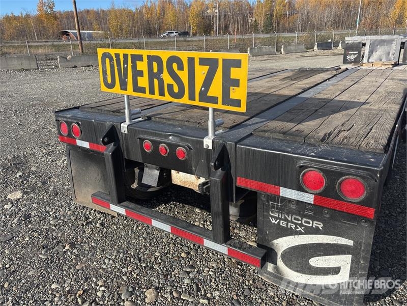 Gerry 35 ton Tri/A Lowboy Trailer 低架裝載車