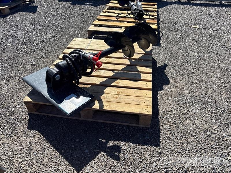 GIYI 12 in Mini Skid Steer Auger (Unused) Bohrer