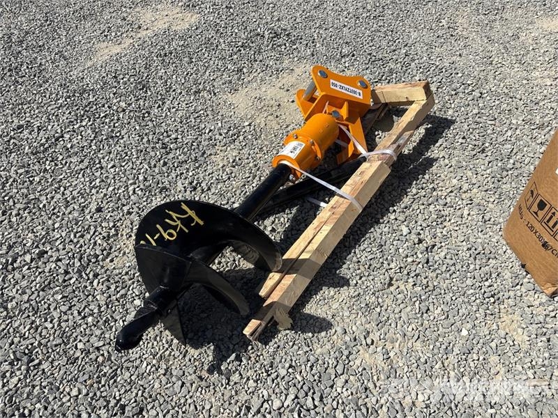 GIYI 16 in Excavator Auger - Fits Cat 303 (Unused) 드릴