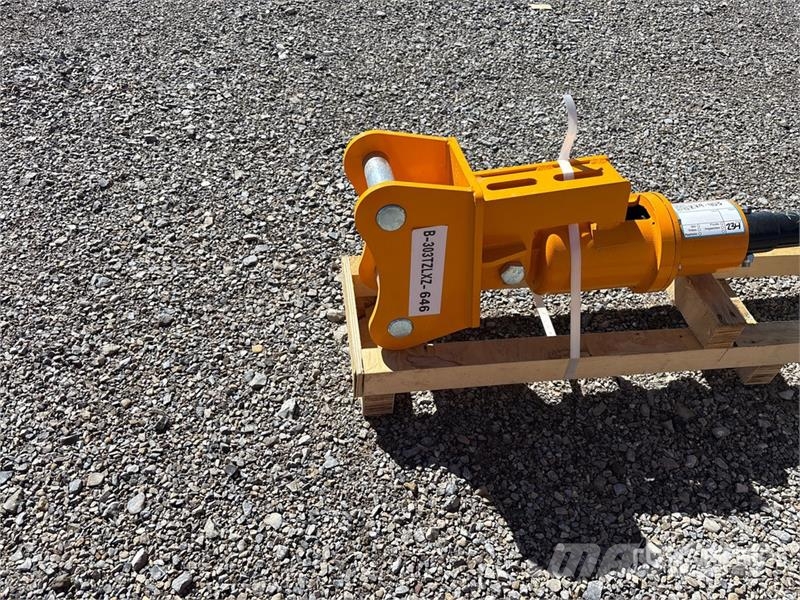 GIYI 16 in Excavator Auger - Fits Cat 303 (Unused) Bohrer