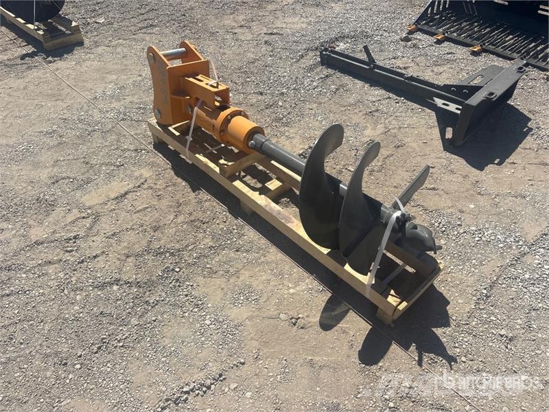 GIYI 16 in Excavator Auger - Fits Cat 305 (Unused) Bušilice (svrdla)