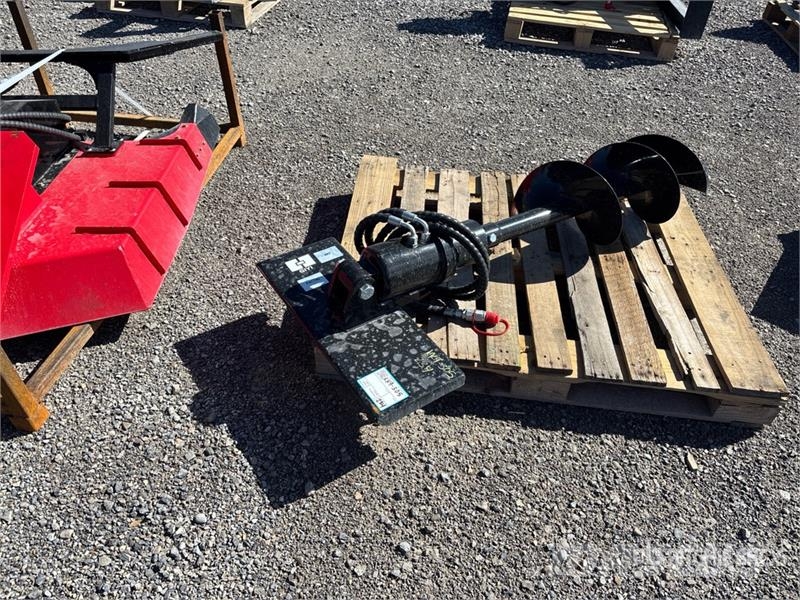 GIYI 24 in Mini Skid Steer Auger (Unused) Bohrer