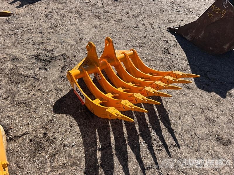  GIYI 32 in Excavator Rake - Fits Cat 305 (Unused) Okretači i sakupljači sijena