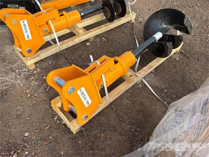 GIYI 33 in Excavator Auger - Fits Cat 305 (Unused) Bušilice