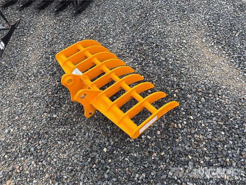  GIYI 37.5 in Excavator Rake - Fits CAT 303 (Unused مكابس وميبسات التبن