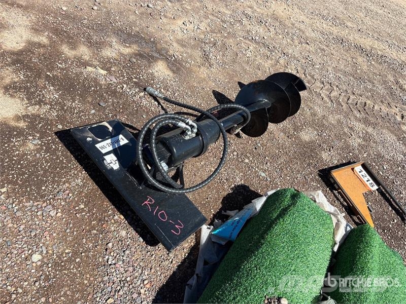 GIYI 41 in Mini Skid Steer Auger 鑽頭