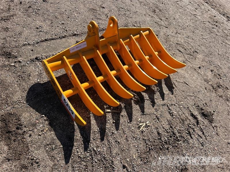  GIYI 44 in Excavator Rake - Fits Cat 305 (Unused) Okretači i sakupljači sijena