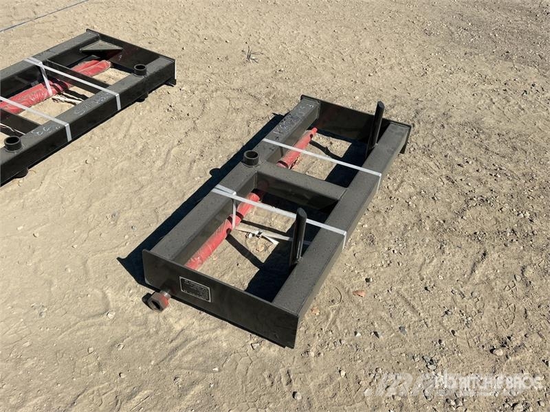 GIYI 47 in Skid Steer Bale Spear (Unused) Ostale komponente za građevinarstvo