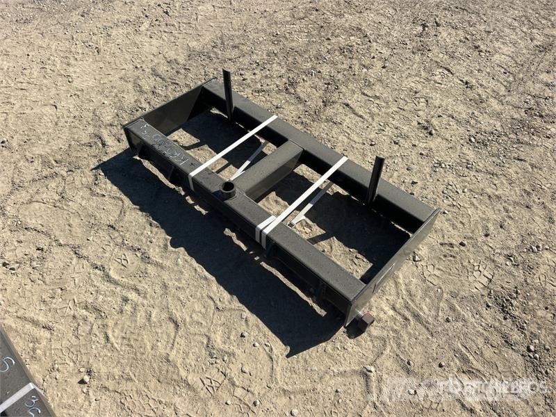 GIYI 47 in Skid Steer Bale Spear (Unused) Ostale komponente za građevinarstvo