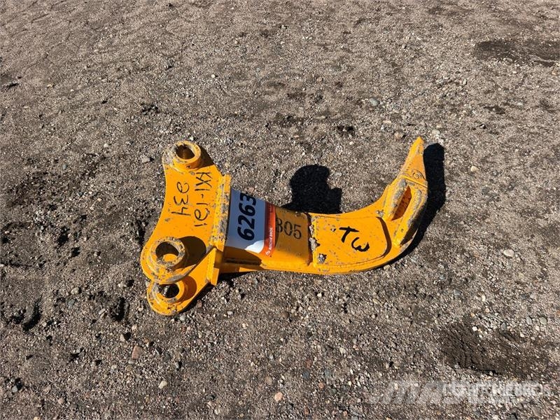 GIYI Excavator Ripper - Fits Cat 305 (Unused) Aufreisser