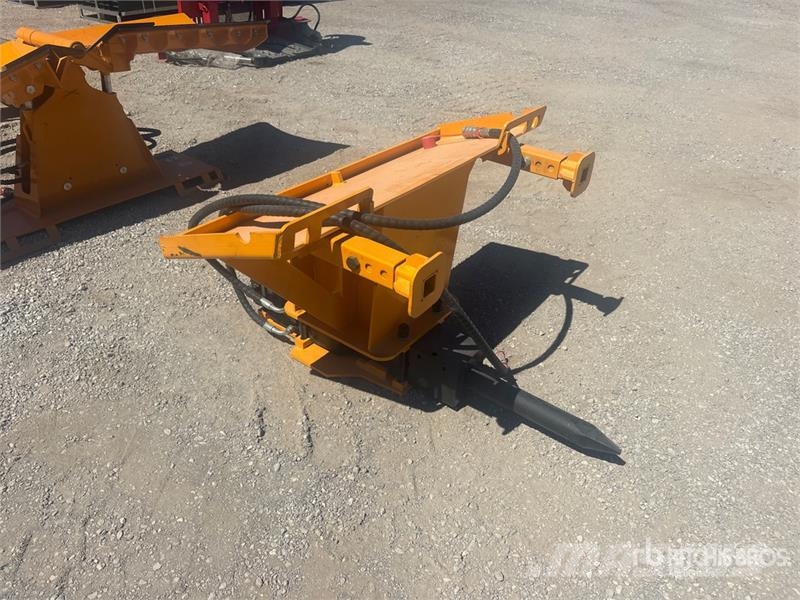 GIYI GY-AP680 45 in Skid Steer Breaker (Unused) 브레이커