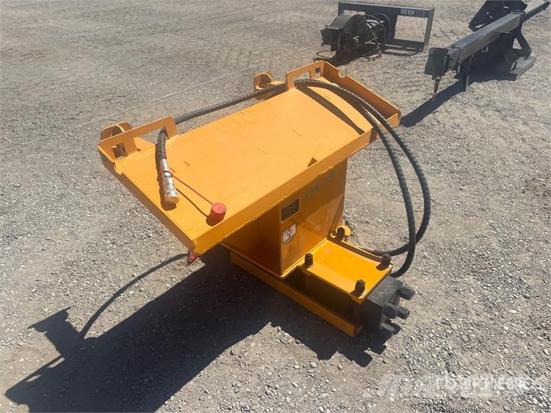 GIYI GY-AP680 45 in Skid Steer Breaker (Unused) 브레이커