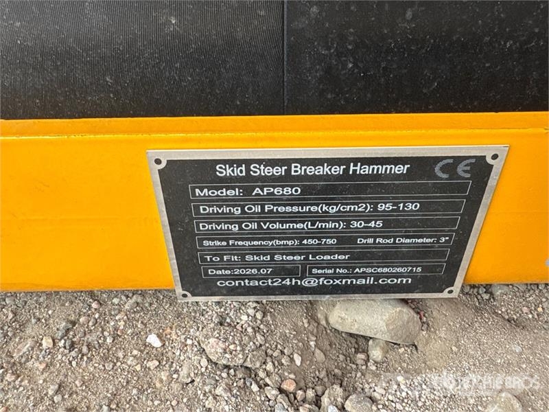  GIYI GY-AP680 Skid Steer Breaker (Unused) Kladiva
