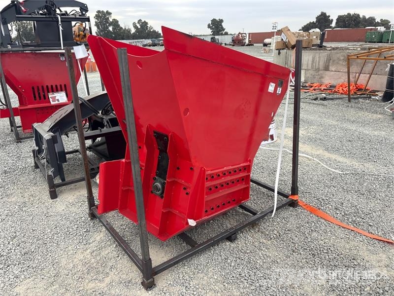 GIYI GY-BC72 72 in Skid Steer Crusher (Unused) Other components