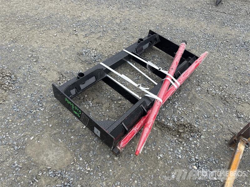 GIYI GY-BF47 47 in Skid Steer Bale Spear (Unused) Outros componentes