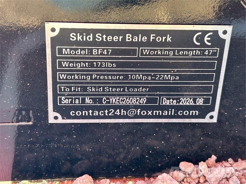 GIYI GY-BF47 Skid Steer Bale Spear (Unused) Outros componentes