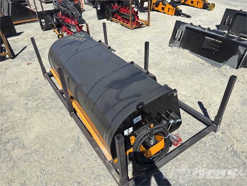  GIYI GY-BS72 72 in Skid Steer Sweeper (Unused) Навесные щетки