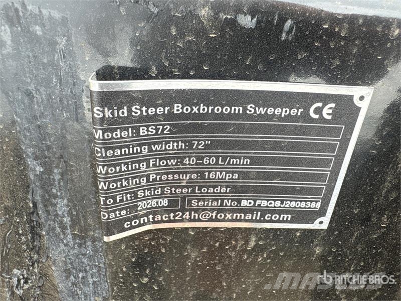 GIYI GY-BS72 72 in Skid Steer Sweeper (Unused) Spazzole