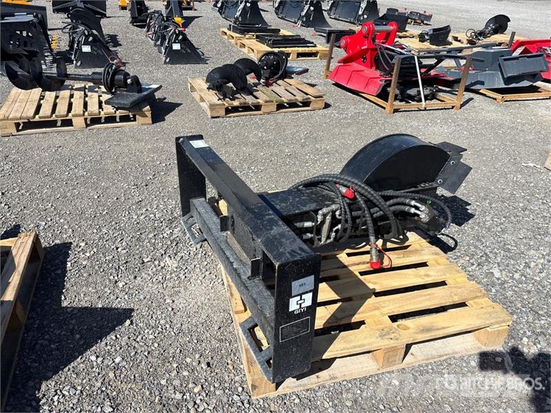 GIYI GY-BSG45 45 in Skid Steer Stump Grinder (Unus Jyrsimet