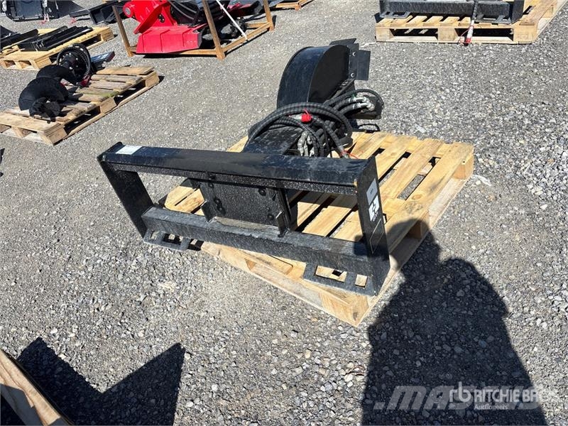 GIYI GY-BSG45 45 in Skid Steer Stump Grinder (Unus Jyrsimet