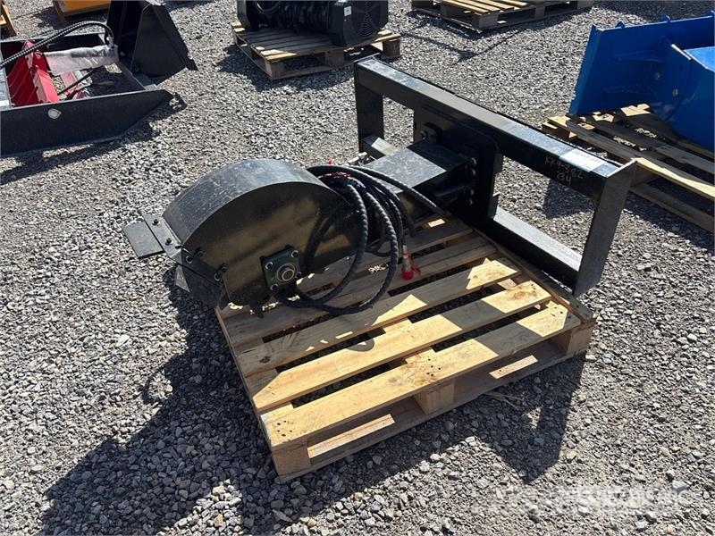 GIYI GY-BSG45 45 in Skid Steer Stump Grinder (Unus Jyrsimet