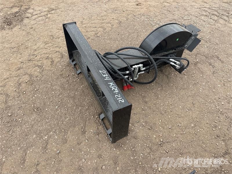 GIYI GY-BSG45 45 in Skid Steer Stump Grinder (Unus Gradas vibratorias / rotocultivadoras