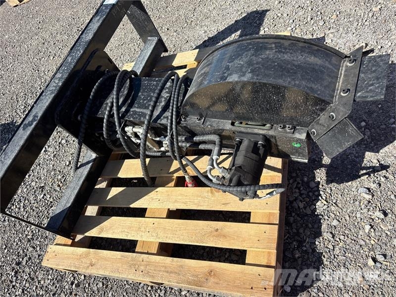 GIYI GY-BSG45 47 in Skid Steer Stump Grinder (Unus Jyrsimet