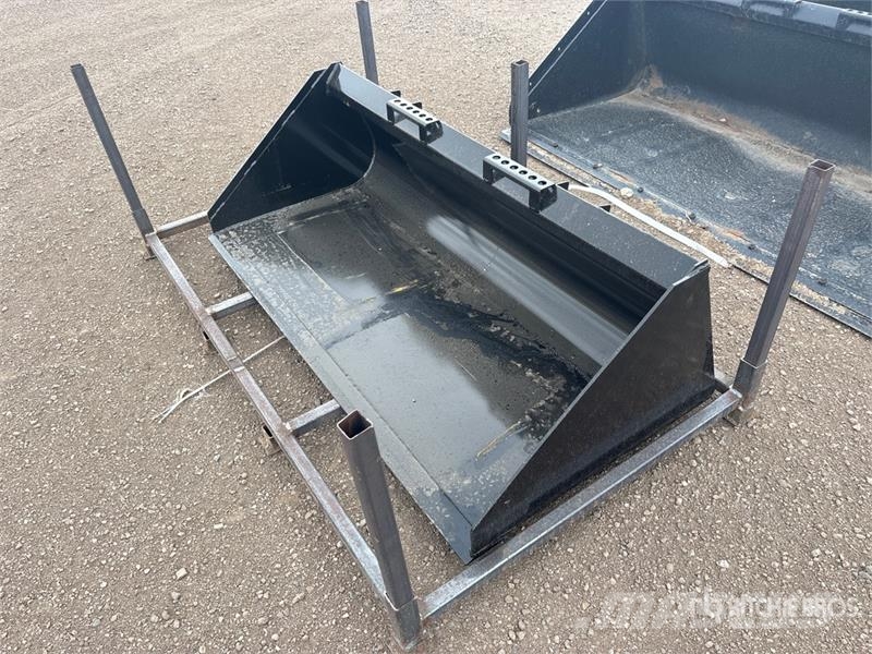 GIYI GY-BT67 67 in Skid Steer Bucket (Unused) Žlice