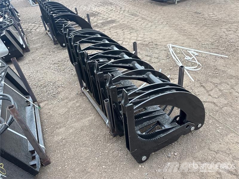 GIYI GY-CLG72 70 in Skid Steer Grapple (Unused) Grabeži