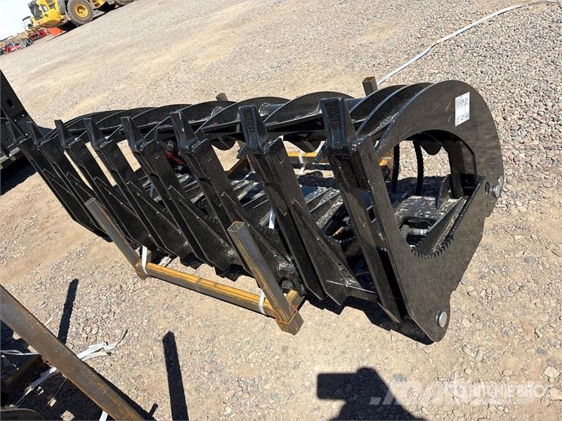 GIYI GY-CLG72 72 in Log Skid Steer Grapple (Unused Грейфери