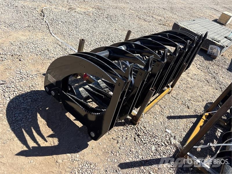GIYI GY-CLG72 72 in Log Skid Steer Grapple (Unused Грейфери