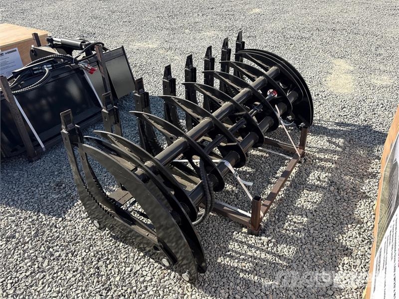  GIYI GY-CLG72 72 in Skid Steer Grapple (Unused) خطاطيف