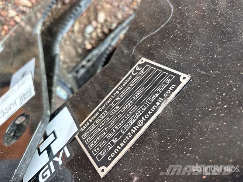 GIYI GY-CLG72 72 in Skid Steer Grapple (Unused) Gripar