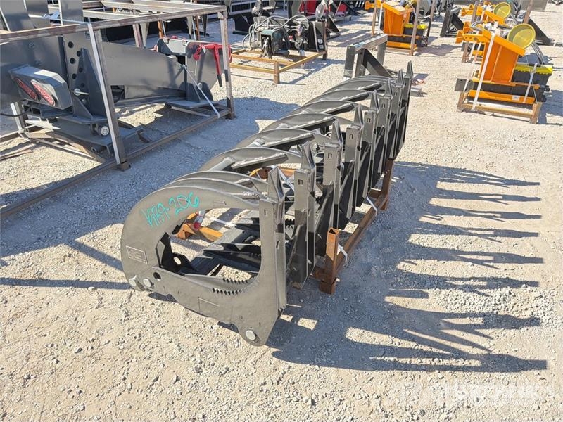 GIYI GY-CLG72 72 in Skid Steer Grapple (Unused) 抓斗