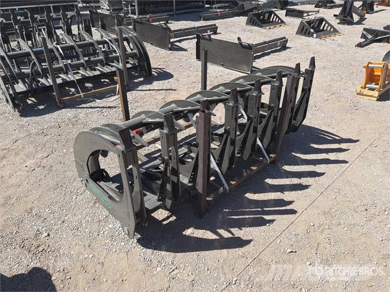  GIYI GY-CLG72 72 in Skid Steer Grapple (Unused) خطاطيف